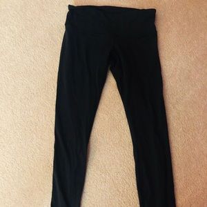 Full length black lululemon leggings